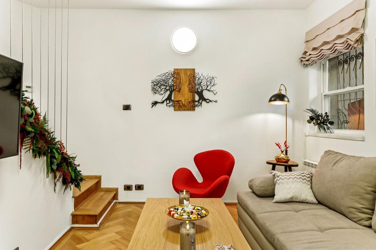Casa De Povesti - Calea Victoriei Apartment บูคาเรสต์ ภายนอก รูปภาพ