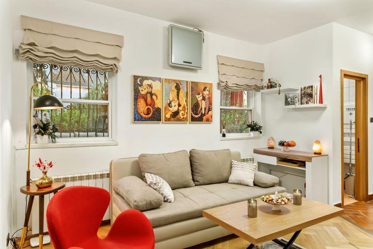 Casa De Povesti - Calea Victoriei Apartment บูคาเรสต์ ภายนอก รูปภาพ