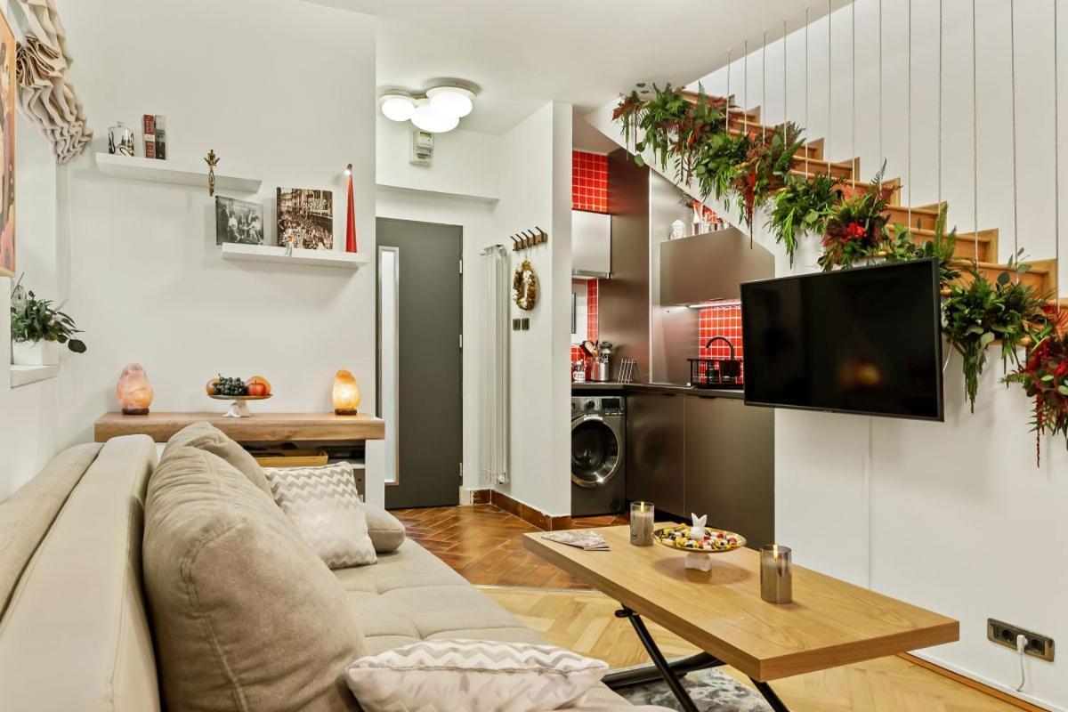 Casa De Povesti - Calea Victoriei Apartment บูคาเรสต์ ภายนอก รูปภาพ